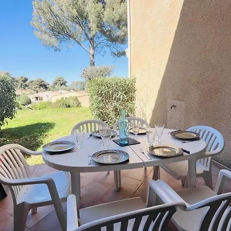 A Avec Terrasse, Parking Et Proche - 4 Couchages - Fr-1-63-355 Appartamento
