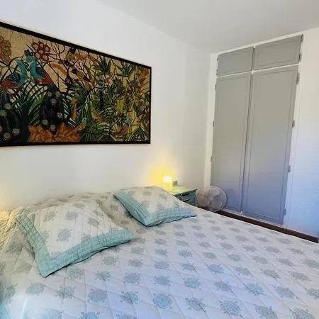A Avec Terrasse, Parking Et Proche - 4 Couchages - Fr-1-63-355 Appartement *